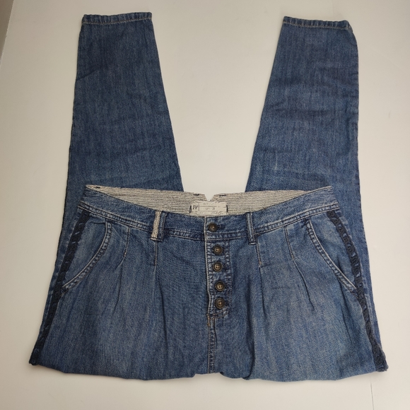 Free People Pleated Jeans Size 26 Embroidered - Picture 3 of 13